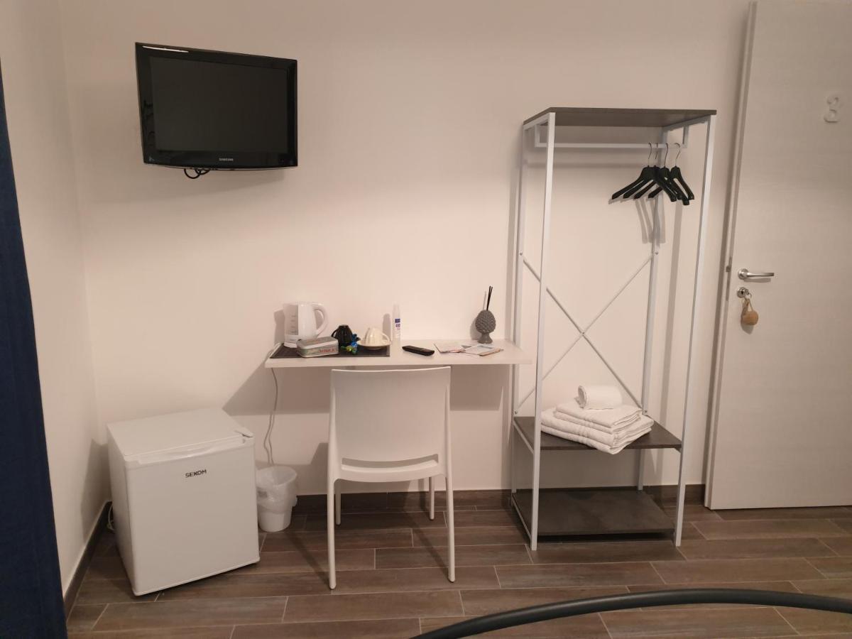 Hotel Residenza Tarzana Palermo Exterior foto